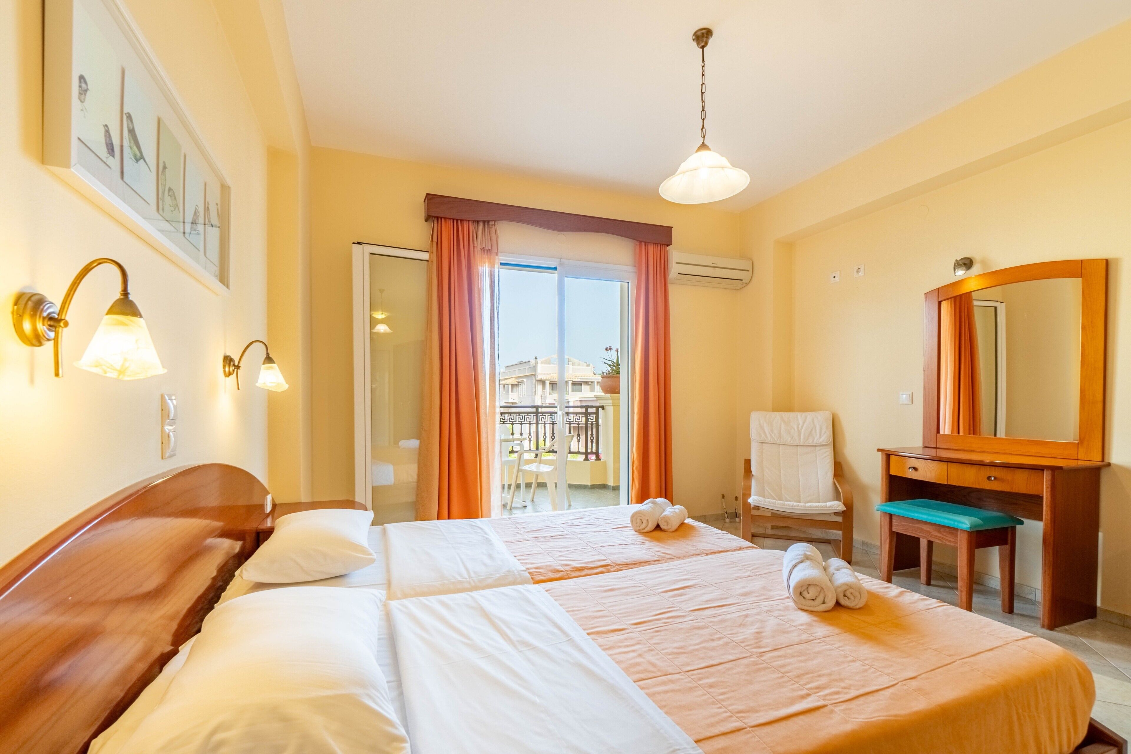 1 bedroom, free WiFi, bed sheets
