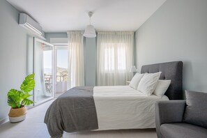 1 habitación, tabla de planchar con plancha, wifi gratis y ropa de cama 