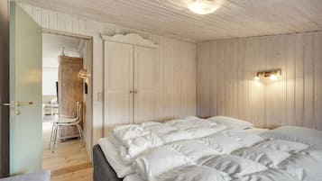 3 makuuhuonetta, vauvan matkasänky, ilmainen Wi-Fi