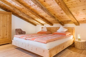 2 habitaciones, wifi gratis y ropa de cama