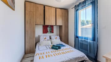 3 chambres, fer et planche Ă  repasser, Wi-Fi gratuit, draps fournis