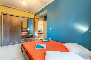 1 bedroom, free WiFi, bed sheets