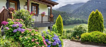 Maison de vacances 'Maseda 1' avec vue sur les montagnes, terrasse partagée et jardin privé