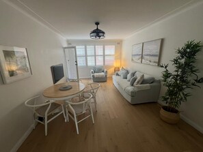 تلفزيون ذكي