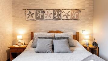 3 Schlafzimmer, Bügeleisen/Bügelbrett, kostenloses WLAN, Bettwäsche