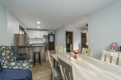 Holiday Home 'La Quesería' with Mountain View, Shared Terrace and Wi-Fi