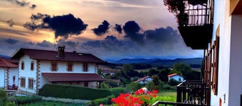 Apartment 'Ultzama' with Mountain View and Balcony