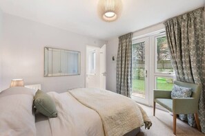 3 Schlafzimmer, Bügeleisen/Bügelbrett, WLAN, Bettwäsche