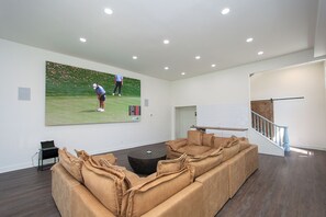 Interior - Work and Play PGA Bourbon Bungalow (Louisville)