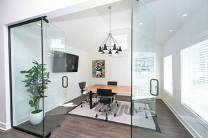 Interior - Work and Play PGA Bourbon Bungalow (Louisville)