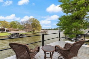 Terrace/patio - Serene Cedar Creek Lake Home! Huge Yard, Firepit, Fish, Kayak, Swim & More! (Gun Barrel City)