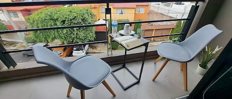 Kamar Double Keluarga, balkon, pemandangan kota | Balkon