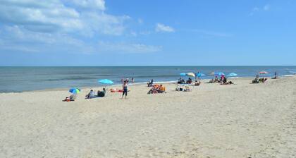 Hailey's Roundhouse - New & Unique Home w/ Water Access!