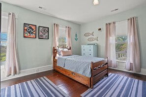 4 Schlafzimmer, kostenloses WLAN, Bettwäsche