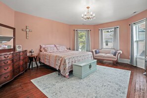 4 Schlafzimmer, kostenloses WLAN, Bettwäsche