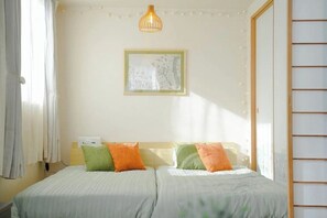 2 Schlafzimmer, Schreibtisch, Bügeleisen/Bügelbrett, kostenloses WLAN