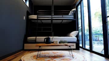 1 bedroom, desk, free WiFi