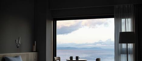 1 bedroom, desk, free WiFi, bed sheets