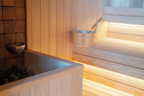 <Charged> Private bath and sauna