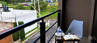 S08 พรีเมียม สวีท บริการเต็มรูปแบบ WiFi