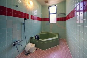 Hårtørrer, håndklæder, Sæbe, Shampoo