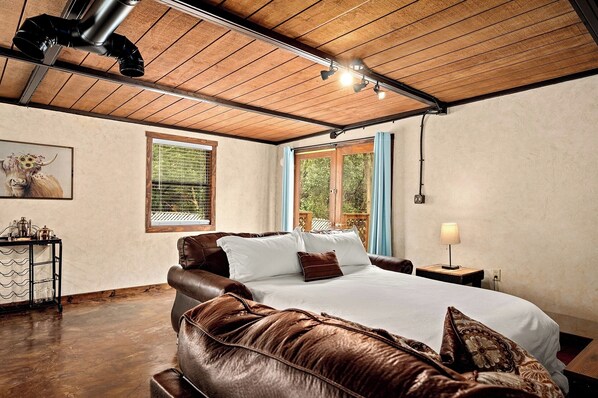 1 camera, ferro/asse da stiro, Wi-Fi gratuito, lenzuola