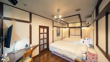 1 habitación, escritorio, wifi gratis y ropa de cama