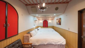 1 bedroom, desk, free WiFi, bed sheets