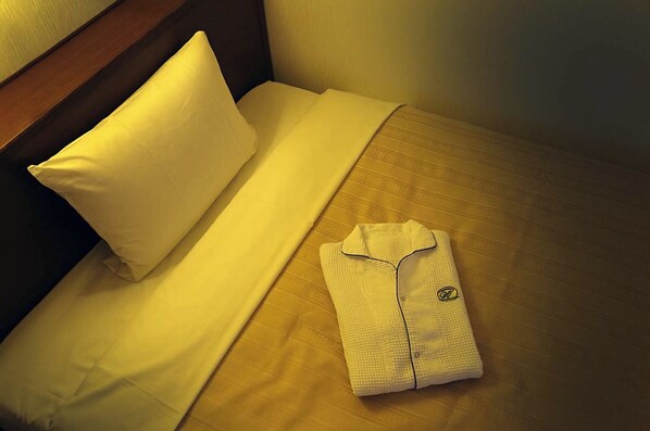 1 slaapkamer, een bureau, een strijkplank/strijkijzer, gratis wifi