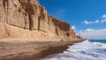 Apartment, 2 Bedrooms | Beach