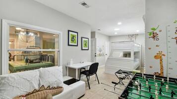 5 bedrooms, desk, iron/ironing board, travel crib