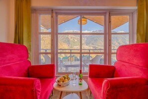 Superior Room | Blackout drapes, soundproofing, iron/ironing board, free WiFi - Hyacinth Hotel (Manali)