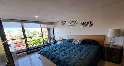 S10 PREMIUM SUITE Full Service WiFi