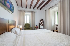 3 Schlafzimmer, Bügeleisen/Bügelbrett, kostenloses WLAN, Bettwäsche