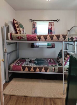 2 chambres, Wi-Fi, draps fournis