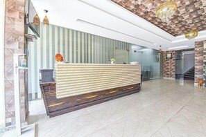 Reception - Kaki Hotel & Roof Top Restaurant (Jaipur)