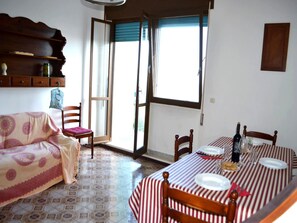 Ferienhaus, 1 Schlafzimmer, Raucher, Balkon | Innenbereich