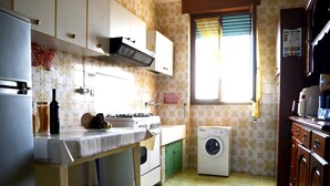 Ảnh chưa phân loại, 5 trong số 30 ảnh, nút