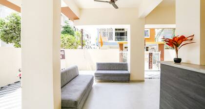Fabexpress Radiant Guest House