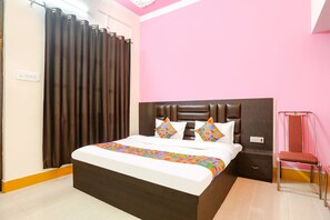 Habitación Deluxe | Sábanas de algodón egipcio, ropa de cama de alta calidad, caja fuerte