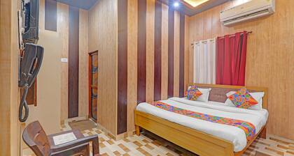 FabHotel Shree Ram Aadhar - 800m from Ram Mandir