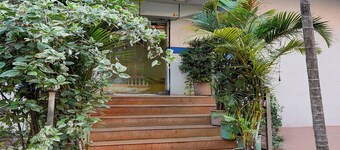 Via Paradise Stay Inn