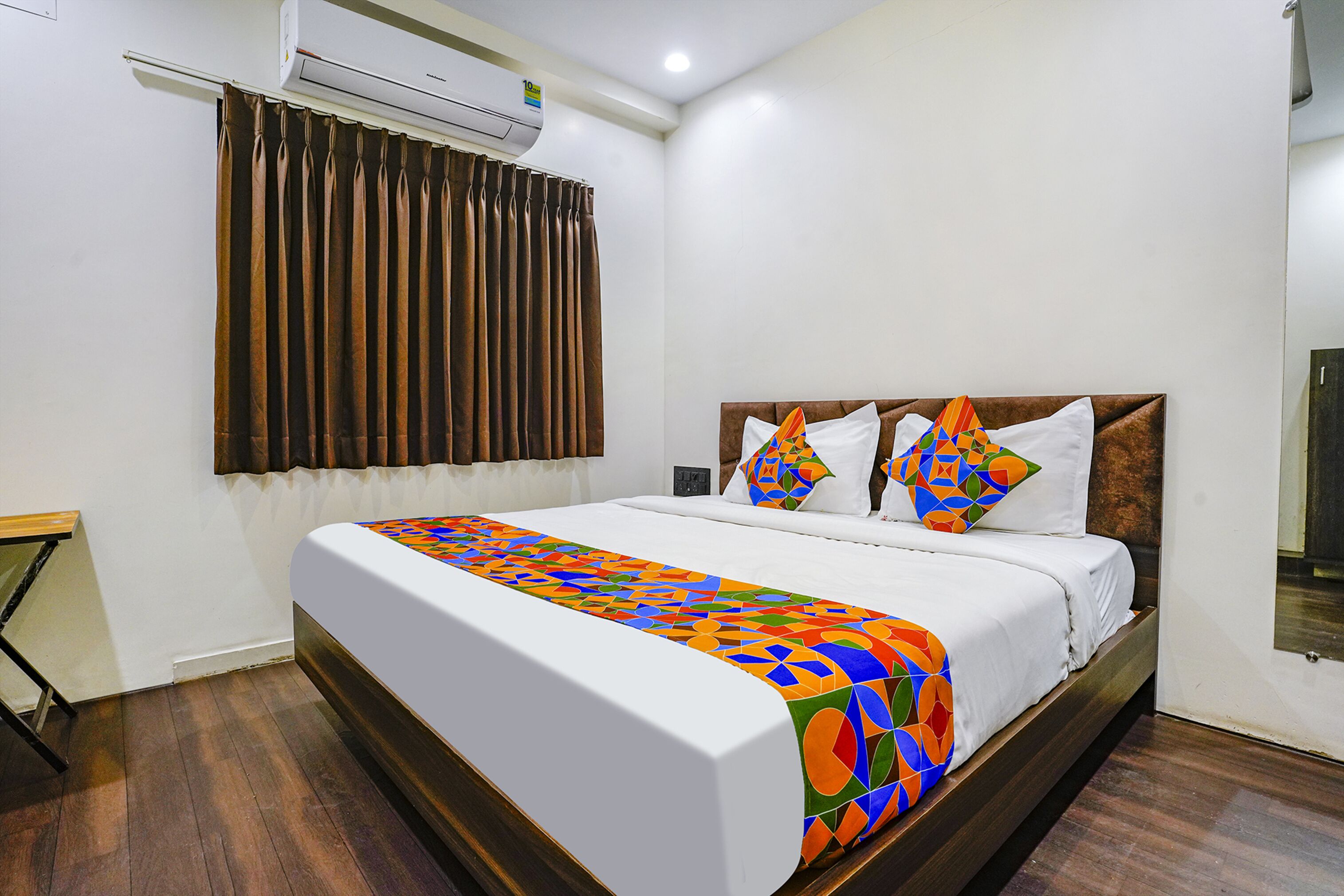 Deluxe Room | Egyptian cotton sheets, premium bedding, in-room safe, free WiFi