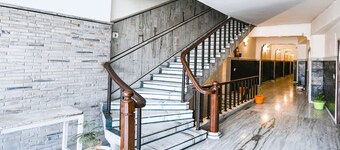 Fabhotel Krishna Palace