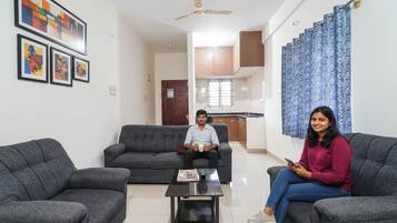 Coin salon dans le hall