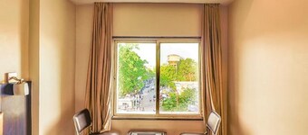 Fabhotel Taldar Inn