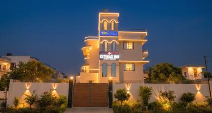 Fabhotel Downtown Residency