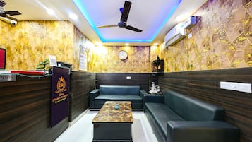 บริเวณนั่งเล่นที่ล็อบบี้