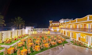 Exterior - Fabhotel Prime Ar Phalazzo Resort (Vanur)