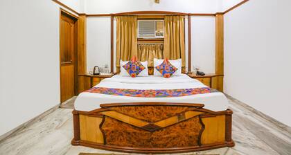 Fabhotel Rest & Peace